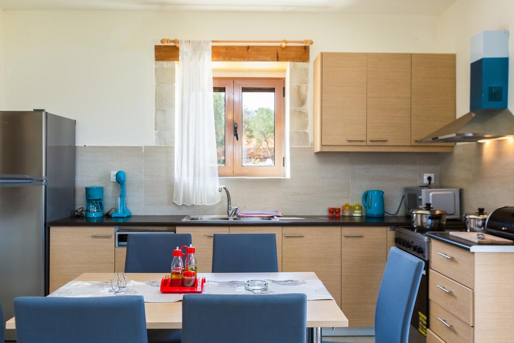 Dimokritos Villas, A Homestay Experience, By Thinkvilla Angeliana  Exterior foto